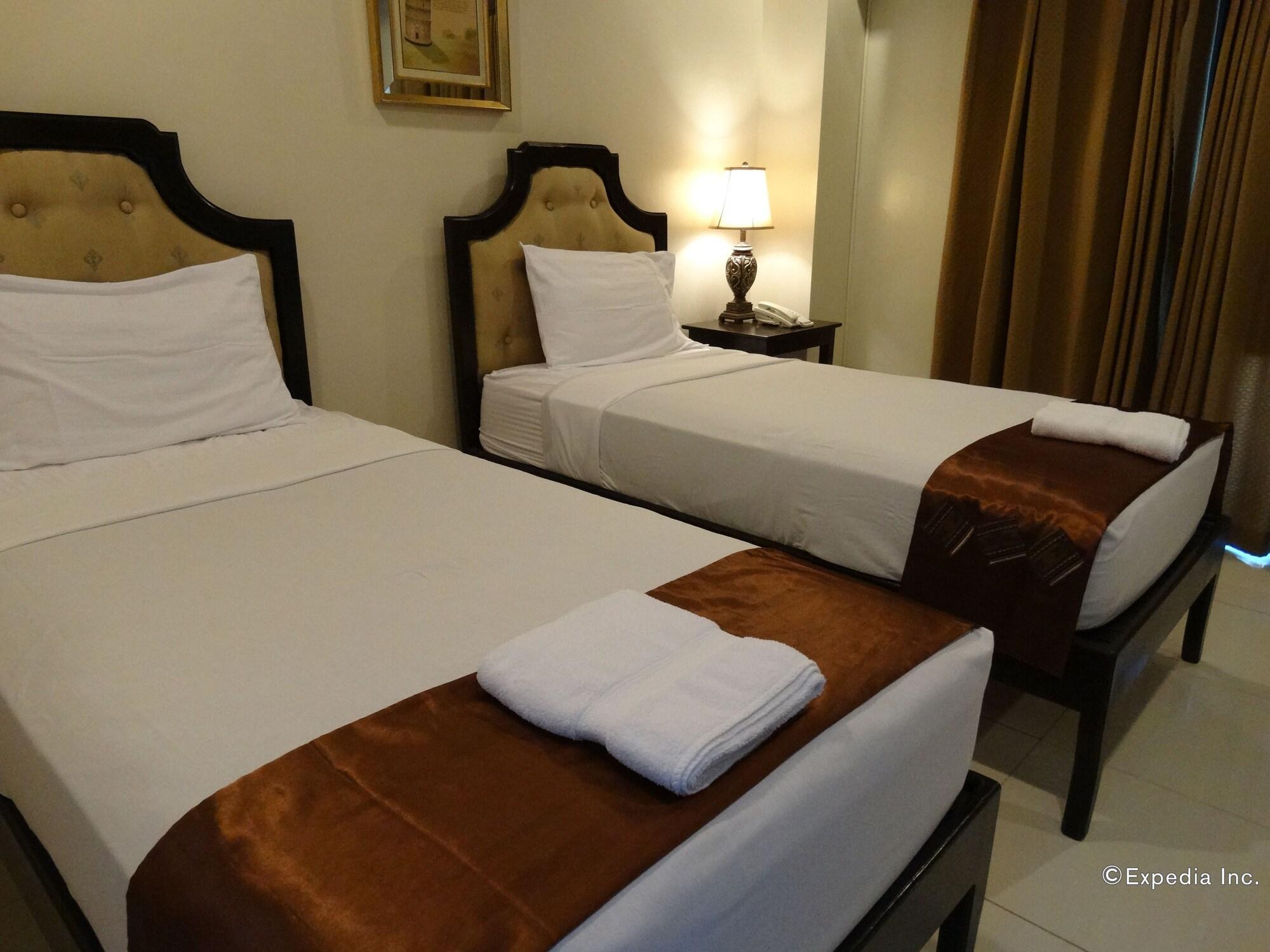 Peridot Suites Davao Exterior photo