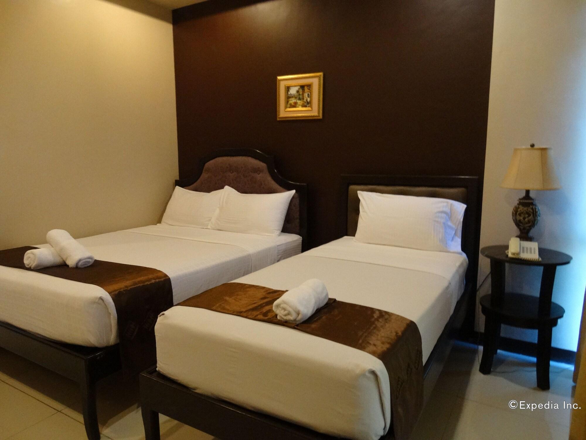 Peridot Suites Davao Exterior photo
